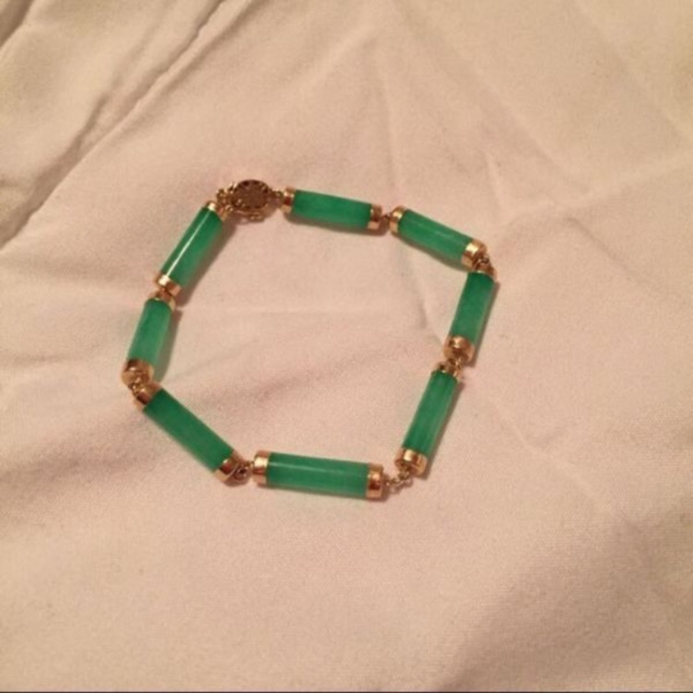 14k yg jade bracelet